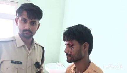 राघोगढ़: जंजाली चौराहे पर सड़क हादसे में घायल बाइक सवार पति-पत्नी को डायल 100 ने पहुँचाया अस्पताल