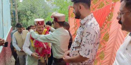 डलहौज़ी: विधायक डीएस ठाकुर ने ग्राम पंचायत तेलका के मौडा में सुनीं लोगों की समस्याएं