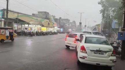 திண்டுக்கல் கிழக்கு: மாவட்டத்தில் 116.70மி.மீ மழைப்பொழிவு பதிவாகியுள்ளது அதிகபட்சமாக திண்டுக்கல்லில் 57மி.மீ மழைப்பொழிவு பதிவாகியுள்ளது