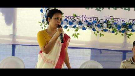 কৃষ্ণনগর ১: কৃষ্ণনগর জেলা পুলিশ ও কোতোয়ালি থানার উদ্যোগে স্বাস্থ্য শিবিরের আয়োজন, অনুষ্ঠানের উদ্বোধন করেন সাংসদ  মহুয়া মৈত্র