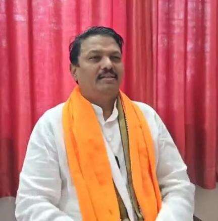 मेहकर: शिवसेना पक्षाच्या वतीने काढण्यात आलेल्या ट्रॅक्टर मोर्चाला यश, 635 कोटी रुपये पिक विमा साठी मंजूर–आमदार सिद्धार्थ खरात