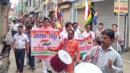 खाचरौद: खाचरौद में जैन शासन स्थापना दिवस पर निकाला गया चल समारोह, भारत माता और महावीर स्वामी की जयकारों की रही गूंज