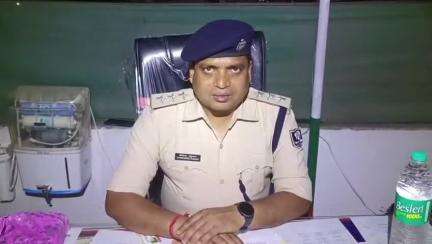 बॉर्डर पर चौकसी  |
.
.
Bihar Police Information & Public Relations Department,