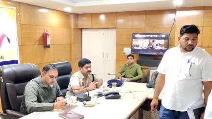 नारनौल: आम जन की समस्याओं का त्वरित समाधान, समाधान शिविरों का मुख्य उद्देश्य : नगराधीश मंजीत कुमार