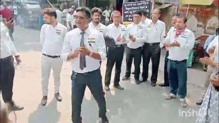 বারাসাত ১: অপারেশন সিঁদুর কে বারাসাতে সেলিব্রেট করা হলো বিজেপি আইনজীবীদের পক্ষ থেকে