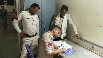 मालथोन: मालथौन बीना रोड पर अज्ञात वाहन की टक्कर से बाइक सवार युवक की हुई मौत, पोस्टमार्टम के बाद परिजनों को दिया गया शव