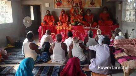 सारवां: मड़रेनसारे गांव में सात दिवसीय ज्ञान साधना शिविर का किया गया आयोजन