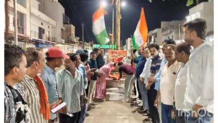 डौण्डीलोहारा: भाजपा कार्यकर्ता एवं  नगर वासियों ने लगाए  भारत माता जय के नारे भारतीय सुरक्षा  बलों का बढ़ाया हौसला#oprationsindoor