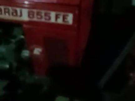 चुरखी बाईपास पर पलटी एक ट्रॉली वाल वाल वाचे लोग