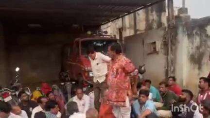 सिंगोली: रतनगढ़ में नौकरी से निकाले गए कर्मचारियों को कांग्रेस का मिला साथ, नेताओं ने मुलाकात के बाद तहसीलदार को ज्ञापन दिया