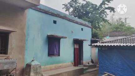 ঝাড়গ্রাম: ঝাড়গ্রাম একলব্য মডেল আবাসিক বিদ্যালয় থেকে এবার উচ্চ মাধ্যমিক পরীক্ষায় রাজ্যে প্রথম মিনতি, প্রদান করা হল সংবর্ধনা