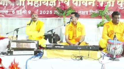 देपालपुर: अखिल विश्व गायत्री परिवार ने 24 कुंडीय गायत्री महायज्ञ और प्रज्ञा पुराण कथा का आयोजन किया, दूसरे दिन बड़ी संख्या में लोग शामिल हुए
