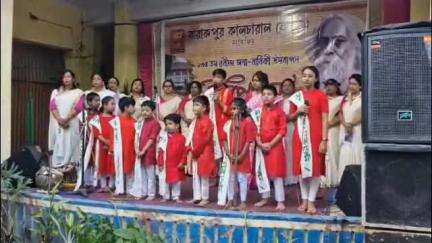 ব্যারাকপুর ২: ব্যারাকপুর কালচারাল ফোরামের পক্ষ থেকে আয়োজিত হলো ব্যারাকপুরে ১৬৪ তম রবীন্দ্র জন্মবার্ষিকী উদযাপন কর্মসূচি
