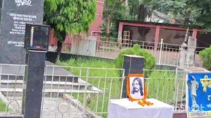 কোচবিহার ১: যথাযথ মর্যাদা সাগরদিঘী সংলগ্ন ক্ষুদিরাম স্কয়ারের সামনে পালিত হল কবিগুরুর ১৬৫ তম জন্মদিবস