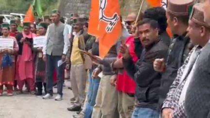 कल्पा: देश में तनावपूर्ण स्थिति को देखते हुए भाजपा ने किन्नौर में सभी कार्यक्रमों को किया रद्द, सूरत नेगी ने दी जानकारी