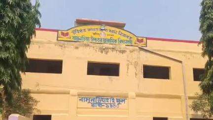 বরাবাজার: উচ্চ মাধ্যমিক পরীক্ষায় জেলার প্রথম বামুনডিহা হাই স্কুলের ছাত্র শুভদীপ দাস, সংবর্ধনা প্রদান