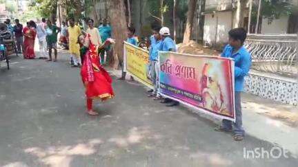 বর্ধমান ২: ১৬৫ তম বিশ্বকবি রবীন্দ্রনাথ ঠাকুরের জন্মজয়ন্তী উপলক্ষে জামালপুর পঞ্চায়েত সমিতি অফিসের সামনে রবীন্দ্রজয়ন্তী পালন