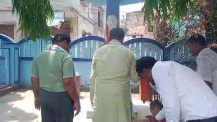 মুরারই ১: মুরারইয়ের বিডিও অফিসে কবি রবীন্দ্রনাথ ঠাকুরের জন্ম দিবস উদযাপন, উপস্থিত BDO, সভাপতি ও অন্যান্যরা