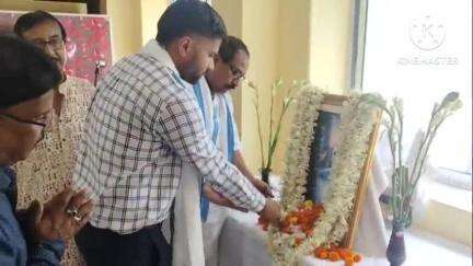 আরামবাগ: তথ্য সংস্কৃতি দপ্তর ও আরামবাগ মহকুমা লাইব্রেরির উদ্যোগে লাইব্রেরিতে পালন হলো রবীন্দ্রনাথ ঠাকুরের 165 তম জন্মজয়ন্তী