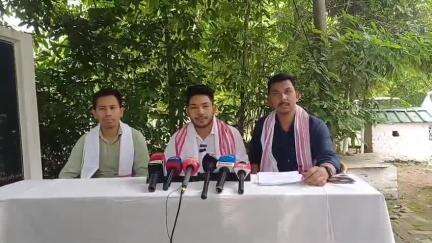 মৰাণ: ভাৰত-পাকিস্তানৰ যুদ্ধ পৰিস্থিতিৰ বাবেই বাতিল হ'ল চেপন কেন্দ্ৰীয় ৰঙালী বিহু সন্মিলন, চেপনত উদ্যোগতা সংবাদমেল