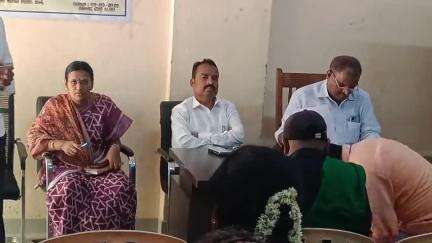 ಕಂಪ್ಲಿ: ತಾಲೂಕು ಕಛೇರಿಯಲ್ಲಿ ಎಸ್ಸಿ/ಎಸ್ಟಿ ಸಾರ್ವಜನಿಕ ಕುಂದುಕೊರತೆ ಸಭೆ : ಸಮಾಜ ಕಲ್ಯಾಣ ಅಧಿಕಾರಿಗಳು ಭಾಗಿ