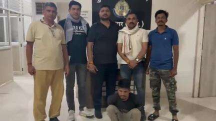 ઉમરપાડા: પેરોલ જમ્પ કરી ભાગેલા આરોપીને જિલ્લા LCB એ mp માંથી ઝડપી લીધો