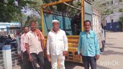 गोपालगंज: ढोढवलिया गांव के पास ट्रक की चपेट में आने से बाइक सवार युवक की मौत, दूसरा घायल