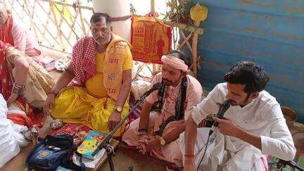 दमोह में पंडित श्री सुरेन्द्र पांडेय जी के सानिध्य में चलता हुआ श्री राम महायज्ञ, हर हर महादेव 🌹🌹🌹