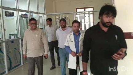 दांतारामगढ़: संयुक्त निदेशक डॉ. एसएन धौलपुरिया ने पलसाना अस्पताल का किया निरीक्षण, दिए आवश्यक दिशा-निर्देश