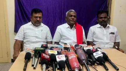 திண்டுக்கல் கிழக்கு: நாடு முழுவதுமான போர் பதற்றத்தை தவிர்க்க வேண்டும்- LGP காம்பவுண்ட்டில் CPM மாநில செயலாளர் சண்முகம் பேட்டி