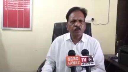 बलरामपुर: CHC राजपुर में घायल का पोस्टमार्टम करने वाले युवक को ड्रेसिंग करने के मामले में बीएमओ ने जारी किया नोटिस