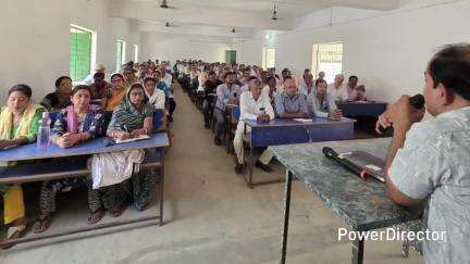 सारवां: प्लस टू विद्यालय सारवां में गुरु गोष्ठी और सम्मान समारोह का किया गया आयोजन, छात्रों की 100% उपस्थिति पर जोर दिया गया