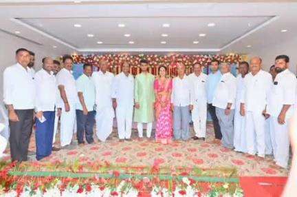 గద్వాల్: నియోజకవర్గంలోని పలు గ్రామాలలో వివాహ వేడుకల్లో పాల్గొన్న:ఎమ్మెల్యే బండ్ల కృష్ణ మోహన్ రెడ్డి