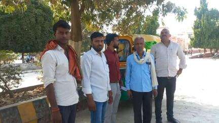 तिर्वा: फगुआ गांव के सामने एक्सप्रेस वे पर बाइक डिवाइडर से टकराई, सुल्तानपुर निवासी युवक की हुई मौत