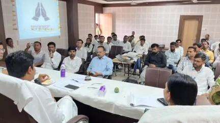 जाफराबाद: तहसील कार्यालय येथे आमदार संतोष पाटील दानवे यांनी खरीप हंगाम पूर्व 2025 व 2026 ची घेतली आढावा बैठक