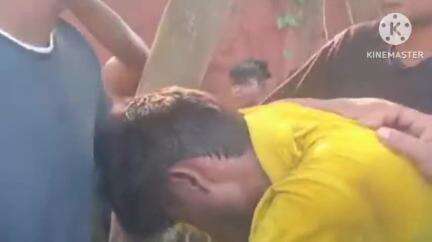 দেৰগাঁও: ড্ৰাগছ খাবলৈ নাপাই দেৰগাওঁত বাইক চুৰি কৰিবলৈ লওঁতেই হাতে লুটে চোৰক কৰায়ত্ত ৰাইজৰ,আৰক্ষী উপস্থিত