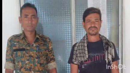 उधवा: फुदकीपुर गांव में पुलिस ने छापेमारी कर एक वारंटी को गिरफ्तार किया, जेल भेजा