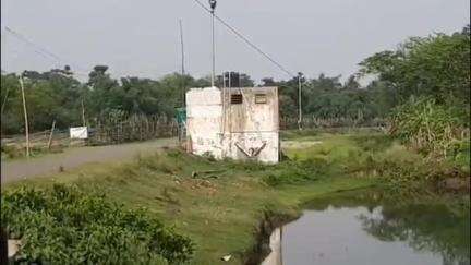 রানাঘাট ২: ভারত পাকিস্তান যুদ্ধ পরিস্থিতিতে বরণবেরিয়ায় অনুপ্রবেশ রুখতে প্রহরা শুরু করলো মহিলারা#OperationSindoor