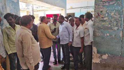 ಮಾಗಡಿ: ತಾಲ್ಲೂಕು ಕಚೇರಿಯಲ್ಲಿ ಸಾರ್ವಜನಿಕರ ಅಹವಾಲು ಸ್ವೀಕರಿಸಿದ ಮಾಜಿ‌ ಶಾಸಕ ಮಂಜುನಾಥ್