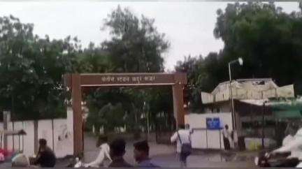 चांदूर बाजार: शिरजगाव अर्डक येथुन डांबरी रोड वरून अवैध रेती वाहतूक करणारा ट्रॅक्टर चांदूरबाजार पोलिसांच्या ताब्यात