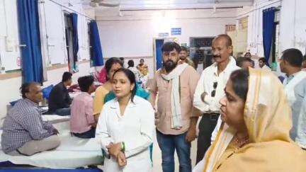 परसवाड़ा: बालाघाट जिला अस्पताल का विधायक ने किया आकस्मिक निरीक्षण, मरीजों से मुलाकात, उपचार में लापरवाही न बरतने के दिए निर्देश