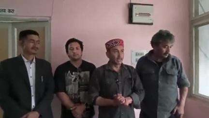 मनाली: मनाली में रह रहे प्रवासी लोगों के पंजीकरण की प्रशासन से उठाई मांग, सौंपा ज्ञापन: संजीव ठाकुर, अध्यक्ष व्यापार मंडल मनाली