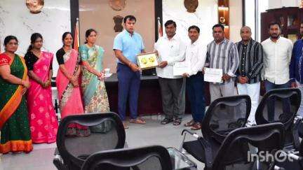 సిరిసిల్ల: డీఆర్డీఓ,సిబ్బందికి కలెక్టర్ సందీప్ కుమార్ ఝా అభినందనలు