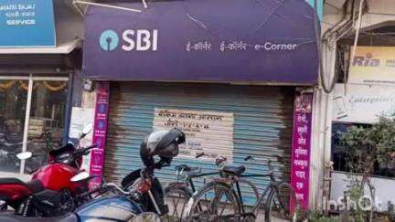 बरौली: बरौली बाजार में भारतीय स्टेट बैंक के एटीएम पर अपराधियों का हमला, पुलिस की सक्रियता से कैश बचा