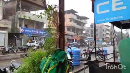 इगतपुरी: इगतपुरी तालुक्याला सायंकाळच्या सुमारास अवकाळी पावसाने झोडपले अनेक ठिकाणी जनजीवन विस्कळीत