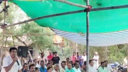 এগরা ১: এগরা পৌরসভা থেকে কামারডিহা বাজার হয়ে জেড়থান বাজার পর্যন্ত নতুন পিচ রাস্তা নির্মানে বিশেষসভা অনুষ্ঠিত হয়,উপস্থিত বিধায়ক