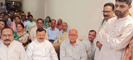करेली: करेली क्षेत्र के विभिन्न शादी समारोहों में शामिल हुए कैबिनेट मंत्री राव प्रताप सिंह, नवविवाहित जोड़ों को दी शुभकामनाएं