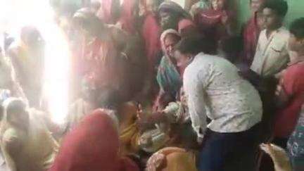 विभूतिपुर: विभूतिपुर के भरपुरा में अज्ञात वाहन की टक्कर से एक व्यक्ति की मौत, शुक्रवार सुबह शव गांव पहुंचते ही कोहराम मच गया