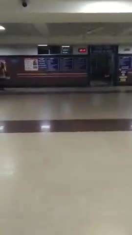 Jagdalpur dimrapal hospital mein laparvahi nahin Raha dawai vitran kaksh mein Koi Khali pada dawai vitran kaksh