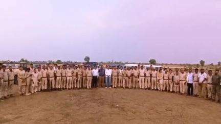 किशनगंज: नाहरगढ़ रेंज में वन विभाग की बड़ी कार्रवाई, 750 बीघा से अधिक अतिक्रमित वनभूमि मुक्त करवाई गई